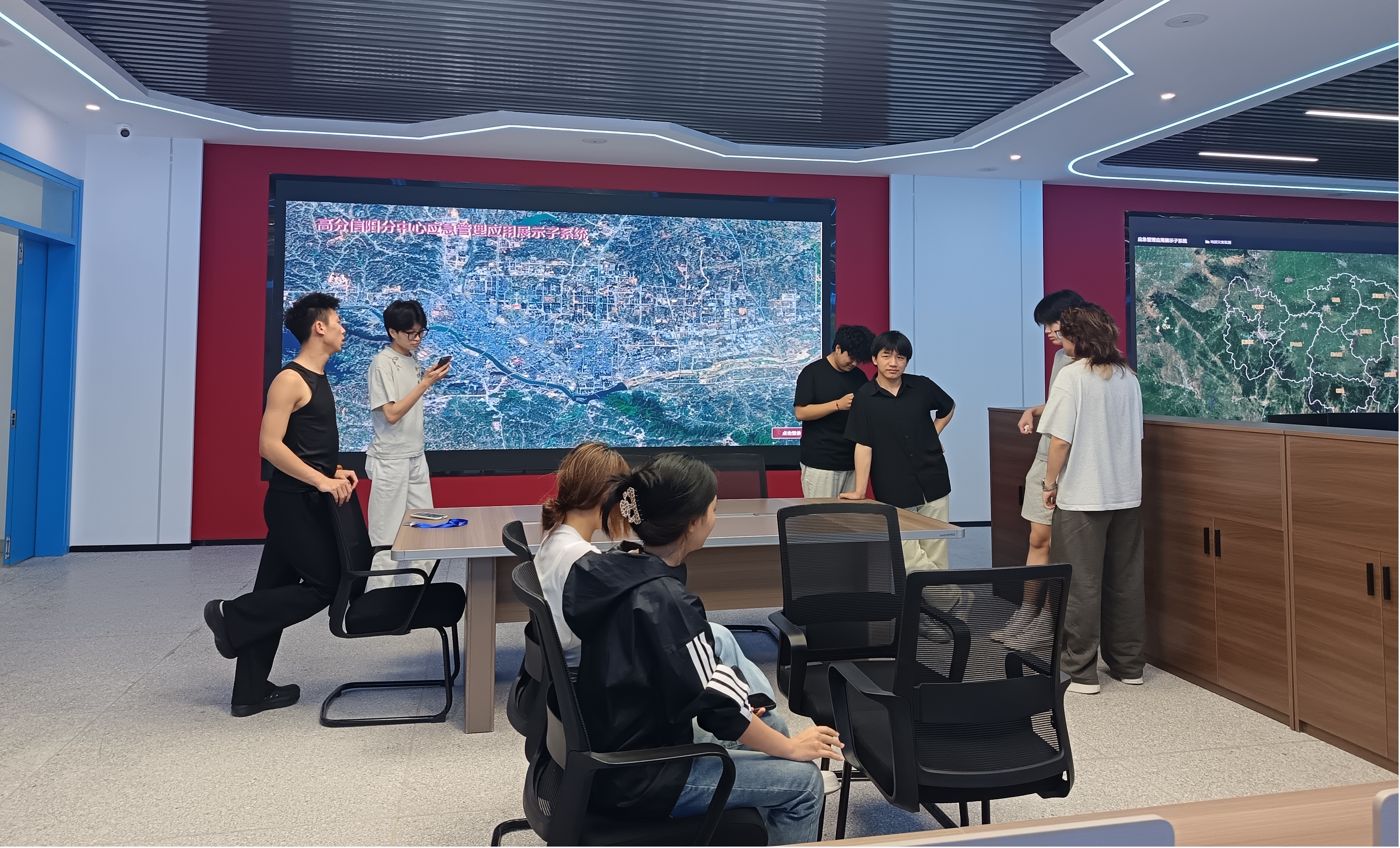 图片59.jpg 图片59.jpg