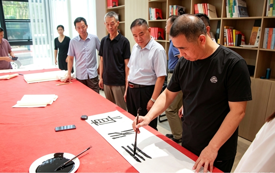 图片15_副本.jpg 图片15_副本.jpg